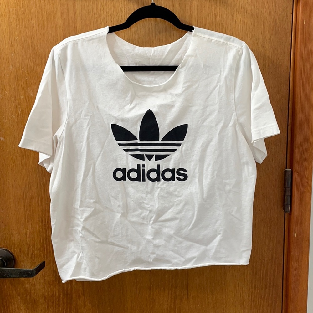 Adidas Tshirt